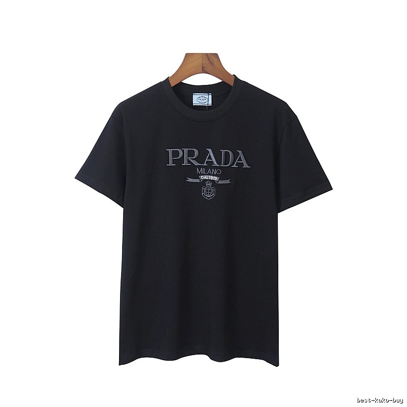 Amiri Streetwear Logo T-shirt Black Small AM with Logo Accent