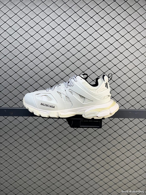 Balenciaga Chunky Runners in White, Finished with Clean Lace Cage