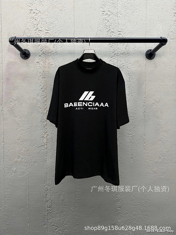 Balenciaga letter-style black T-shirt