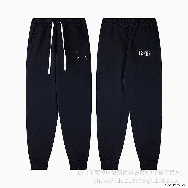 Balenciaga Weekend Logo hoodie Black Pullover Small for Weekend Wear
