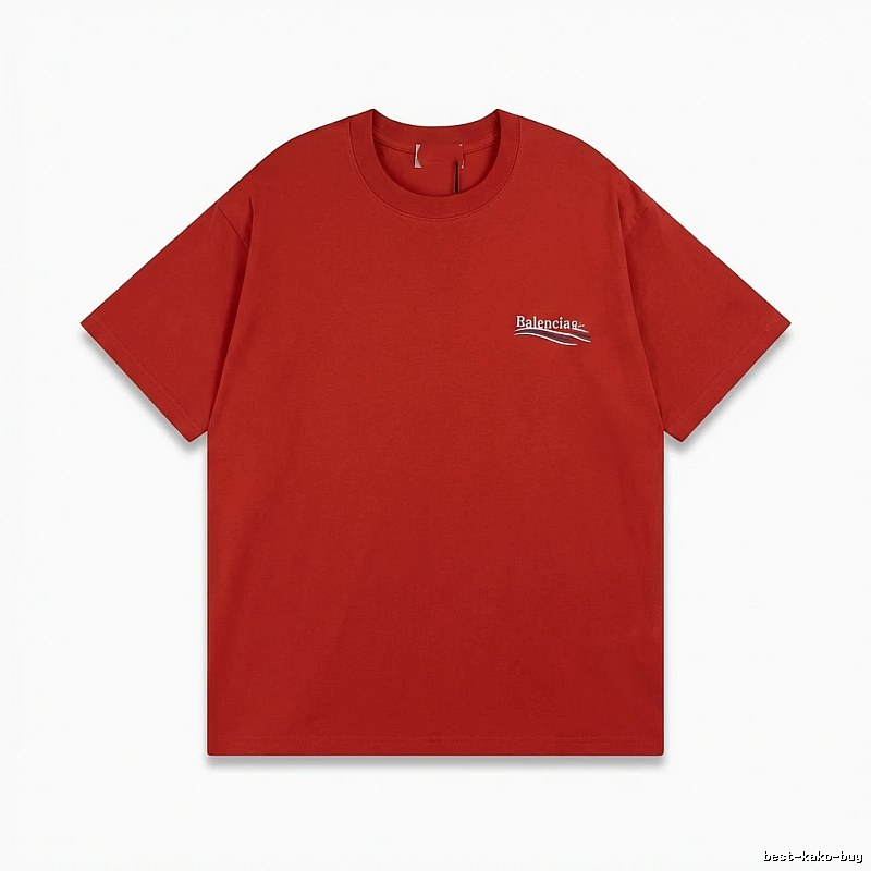 Balenciaga's simple-style red T-shirt