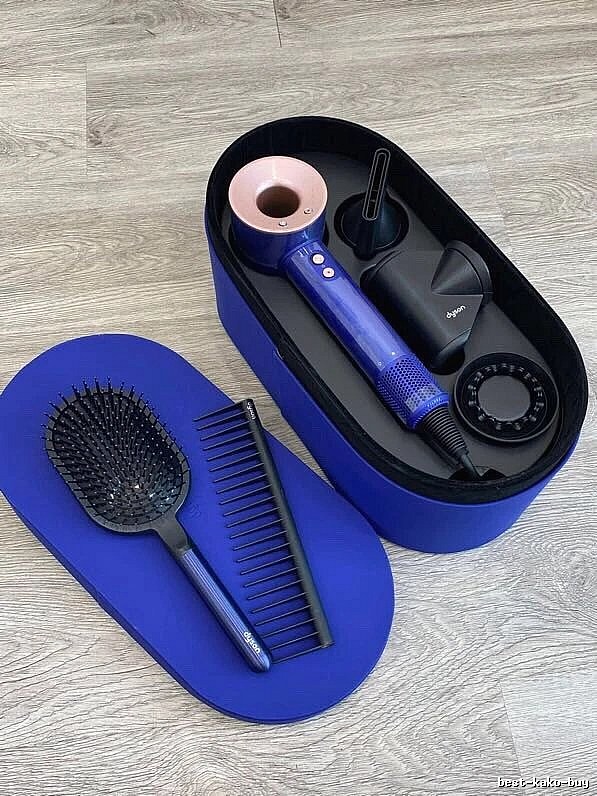 Dyson Hair Styler with Blue Airwrap-style Styler Set Detail