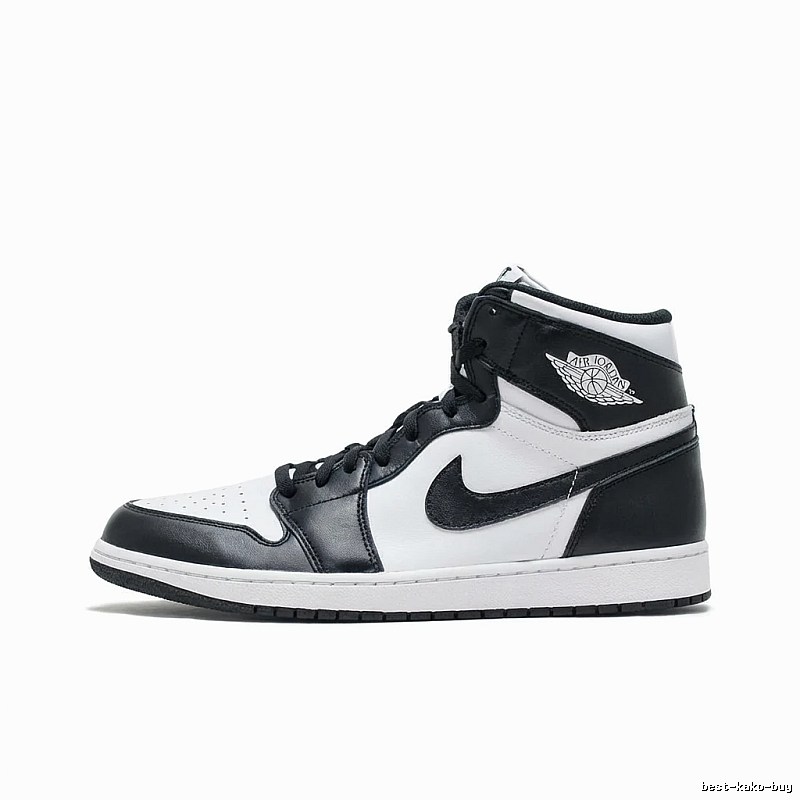 Jordan AJ1 Black and White High-Top Shoes
