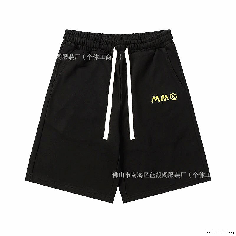 Maison Margiela minimalist style black shorts