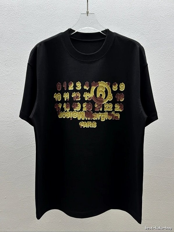 Maison Margiela Numbers Series Street Style Black T-Shirt