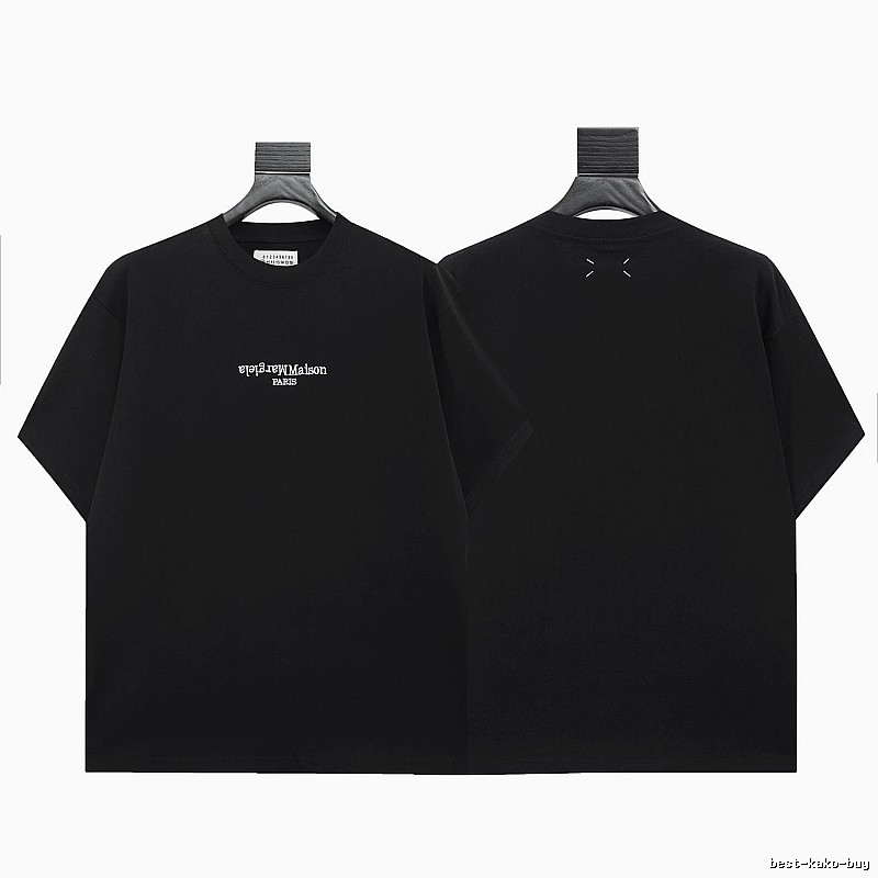 Maison Margiela Stitch Minimalist Style Black Short-sleeve T-shirt
