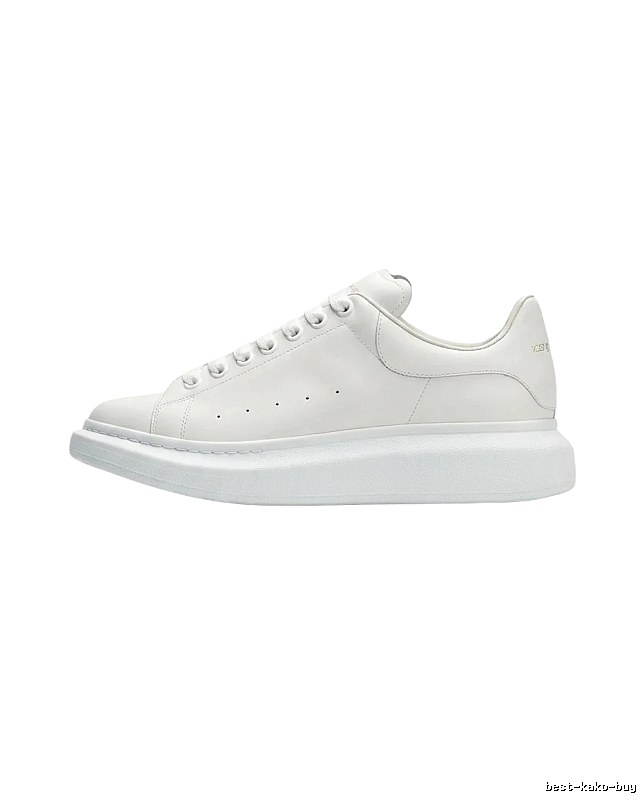 McQueen thick-soled casual small white shoes