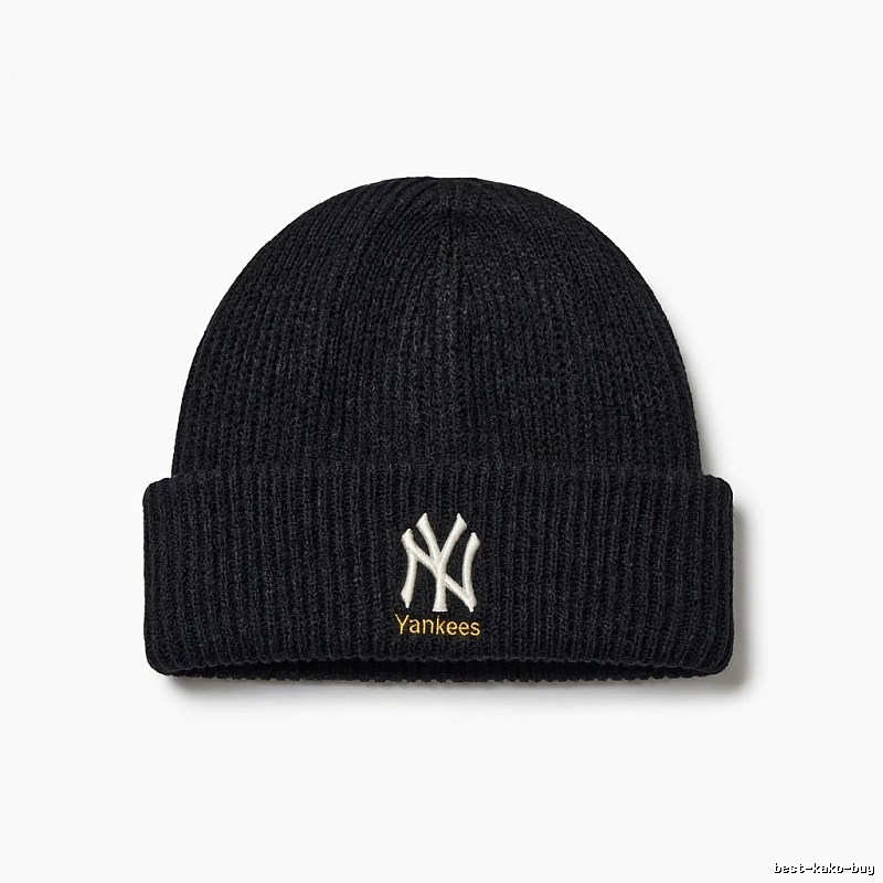 MLB New York Yankees Simple Black Knitted Hat