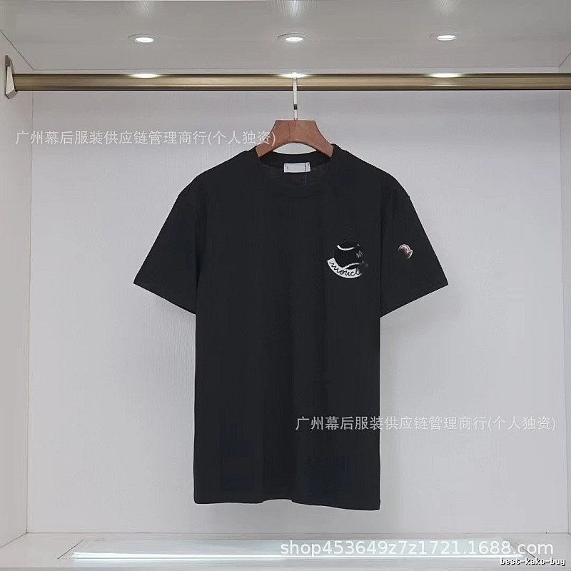 Moncler Embroidered Casual Black Short-sleeve T-shirt