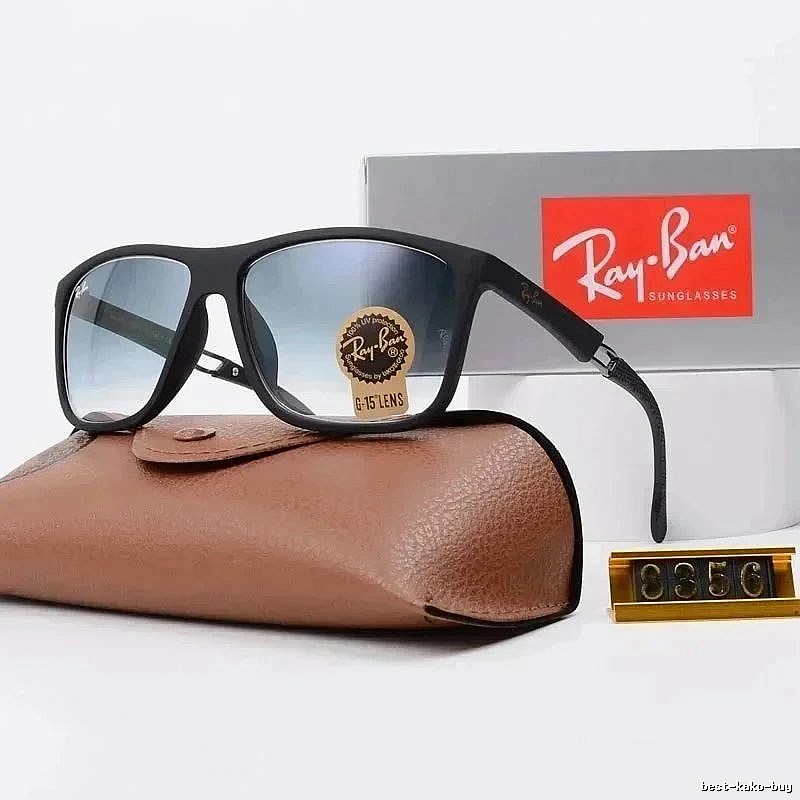 Ray-Ban Classic Wayfarer sunglasses Black Square Frame for Daily Styling