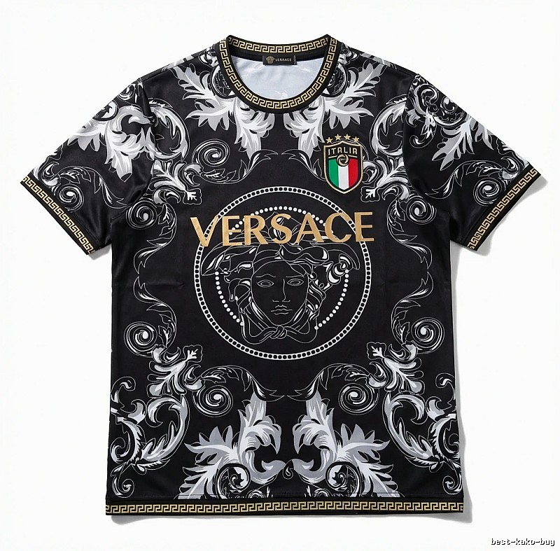 Stussy retro-style black-based T-shirt
