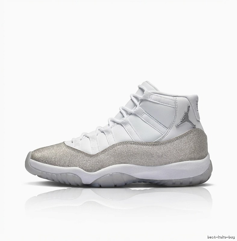 Trendy Silver and White Jordan AJ11 Sports Shoes