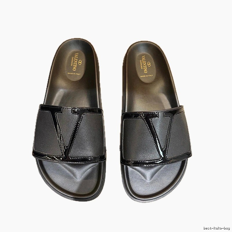 Valentino Big V Collection Light Luxury Style Black Slide Sandals