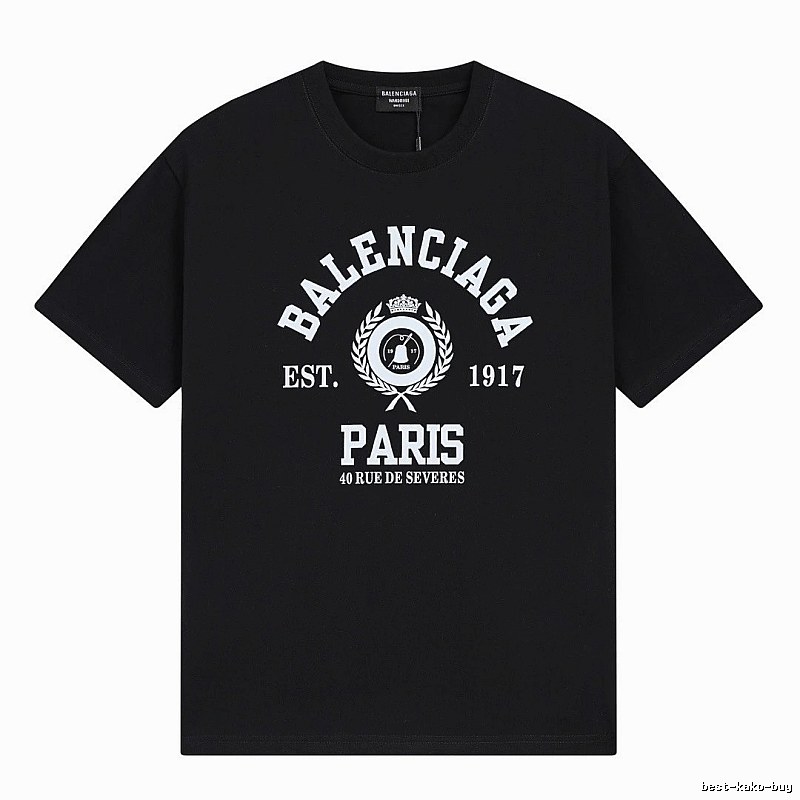 Vintage black short-sleeve T-shirt of Balenciaga