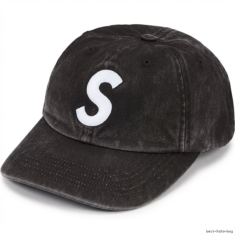 Vintage-style black hat with Supreme letters
